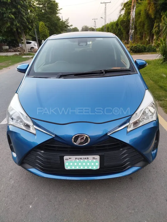 Toyota Vitz 2018 for Sale in Lahore Image-1