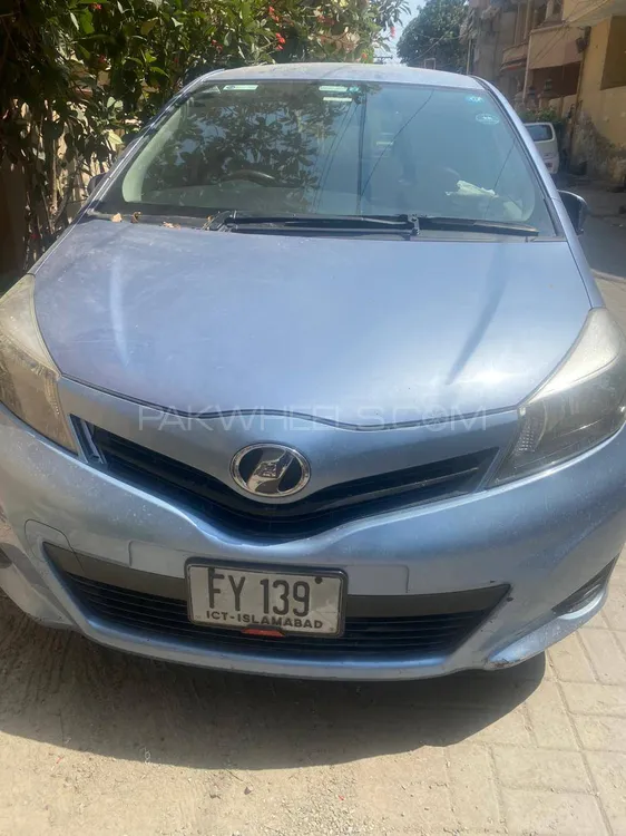 Toyota Vitz 2012 for Sale in Lahore Image-1