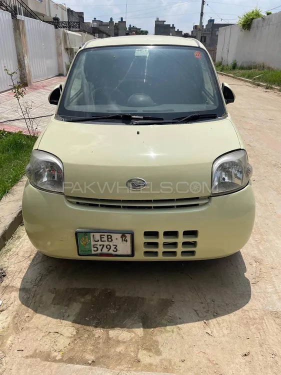 Daihatsu Esse 2010 for Sale in Lahore Image-1