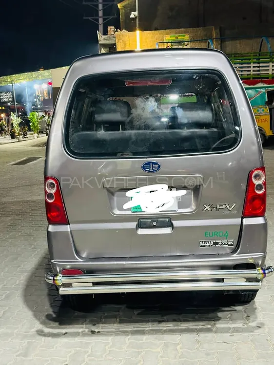 FAW X-PV 2018 for Sale in Gujranwala Image-1