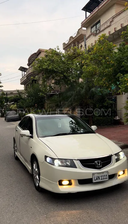 Honda Accord 2003 for Sale in Islamabad Image-1