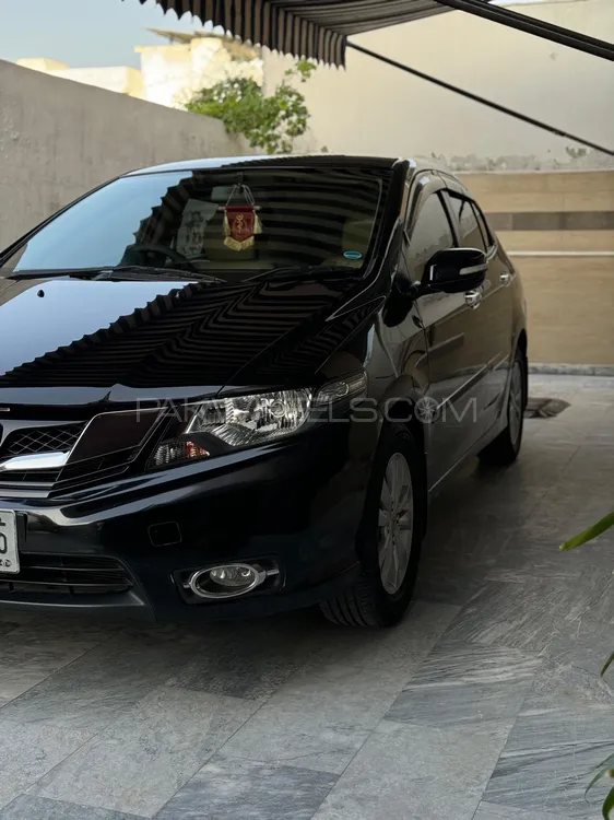 Honda City 2018 for Sale in Islamabad Image-1