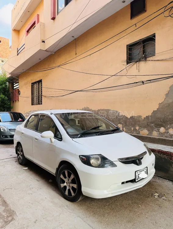 Honda City 2004 for Sale in Faisalabad Image-1