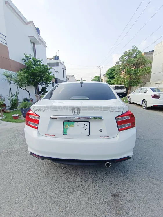 Honda City 2017 for Sale in Lahore Image-1