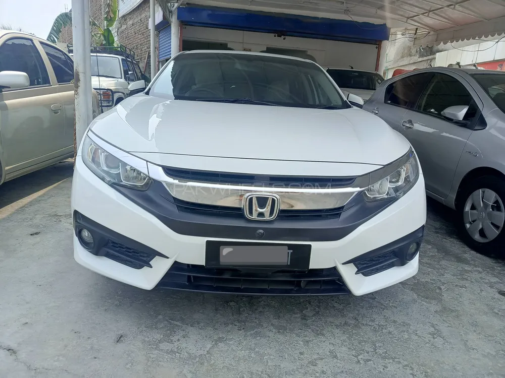 Honda Civic 2018 for Sale in Mardan Image-1