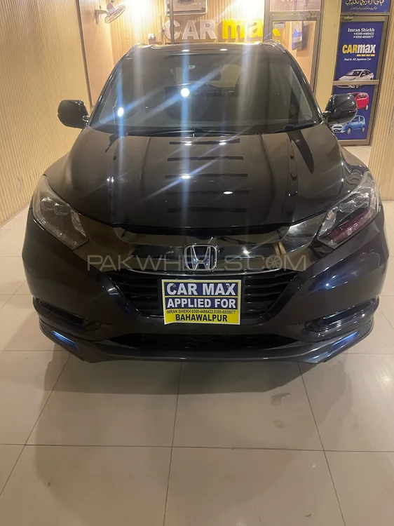 Honda Vezel 2016 for Sale in Bahawalpur Honda Vezel 2016 for Sale in Bahawalpur Image-2