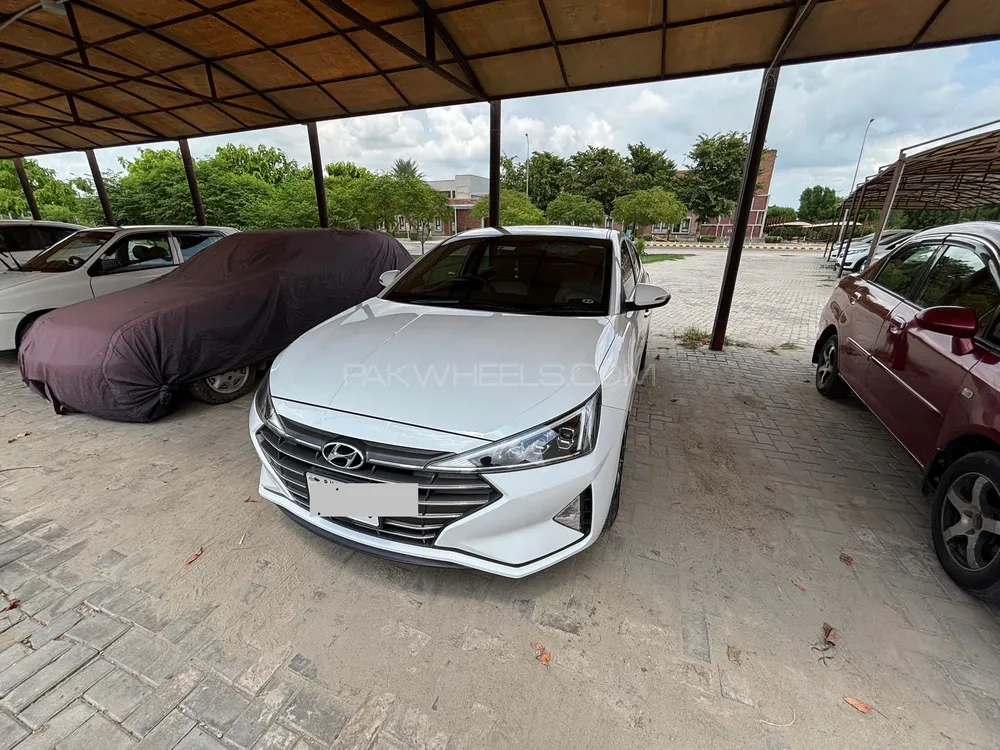 Hyundai Elantra 2022 for Sale in Lahore Image-1