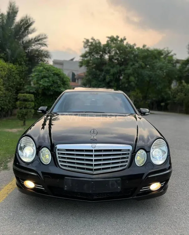Mercedes Benz E Class 2008 for Sale in Lahore Image-1