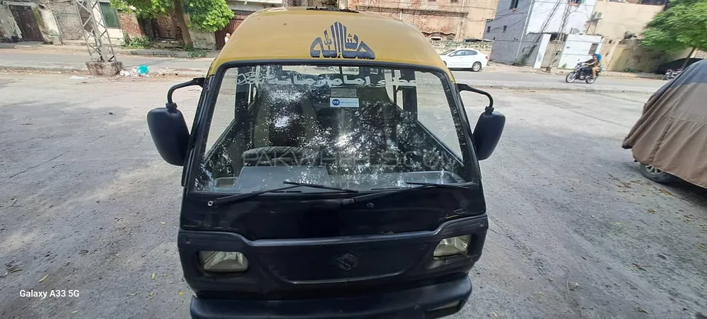 Suzuki Bolan 2011 for Sale in Lahore Image-1
