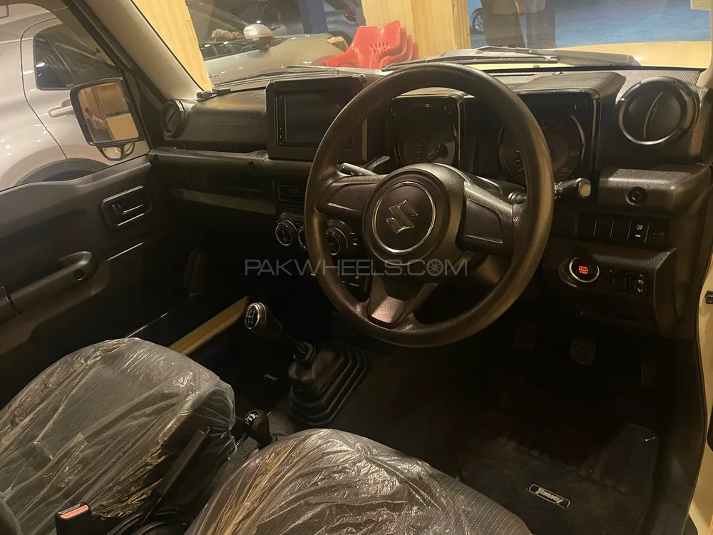 Suzuki Jimny 2019 for Sale in Bahawalpur Suzuki Jimny 2019 for Sale in Bahawalpur Image-6