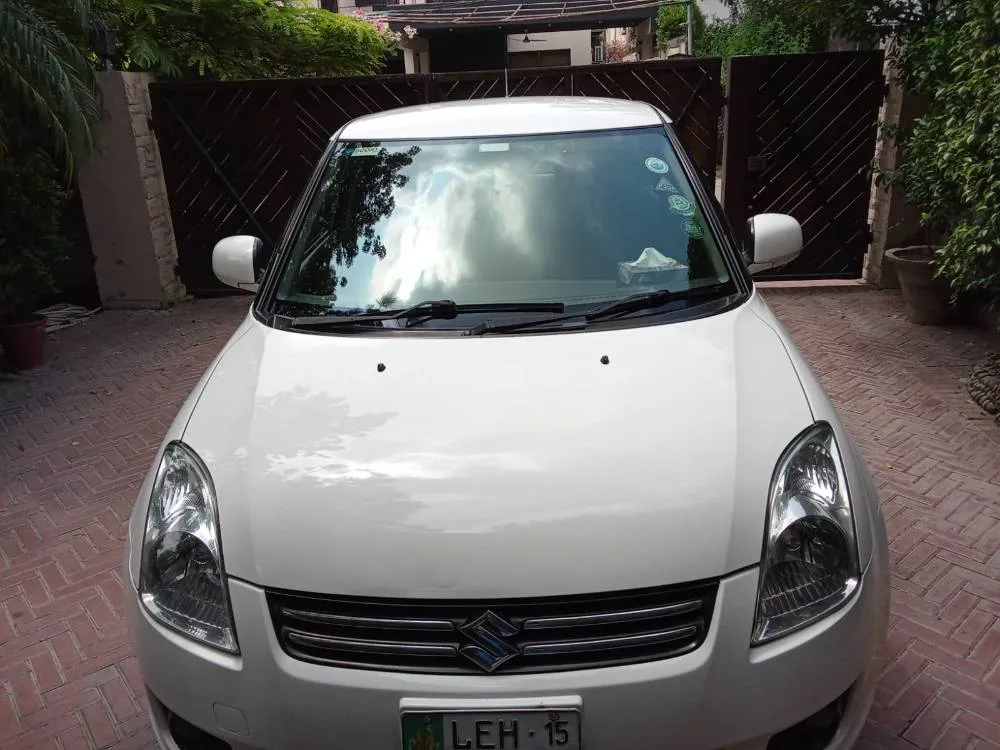 Suzuki Swift 2015 for Sale in Lahore Image-1