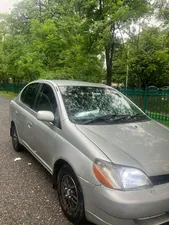 Toyota Platz 2000 for Sale