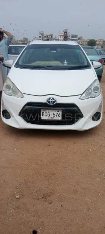 Toyota Aqua 2016 for Sale in Karachi Image-1