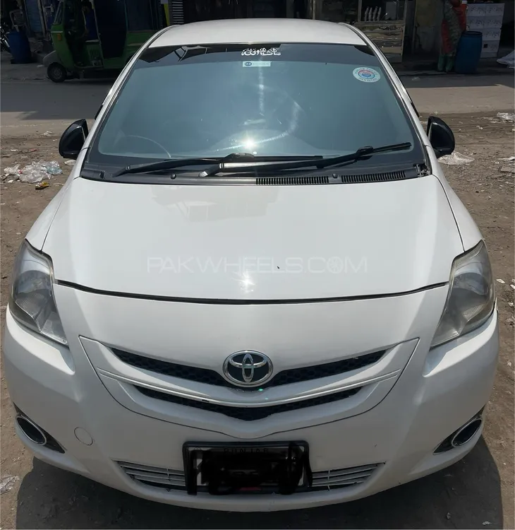 Toyota Belta 2010 for Sale in Lahore Image-1
