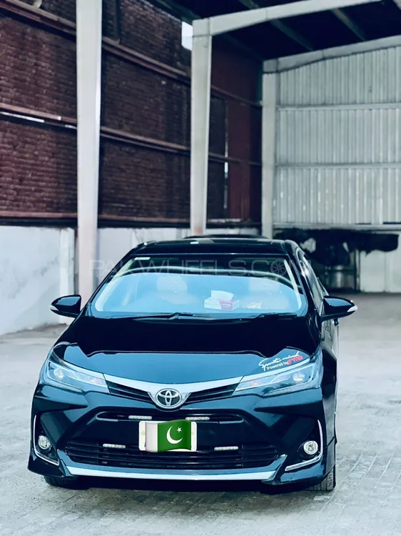 Toyota Corolla 2022 for Sale in Lahore Image-1