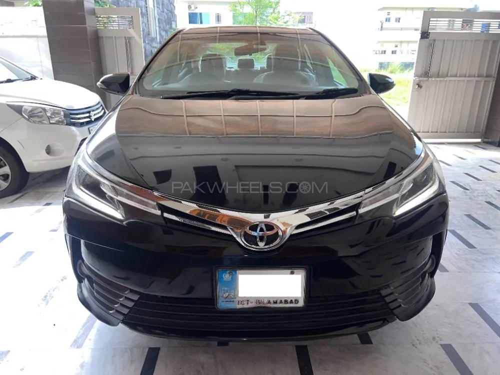 Toyota Corolla 2018 for Sale in Islamabad Image-1
