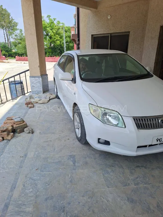 Toyota Corolla Axio 2007 for Sale in Mardan Image-1