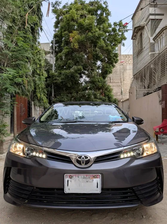 Toyota Corolla 2020 for Sale in Karachi Image-1