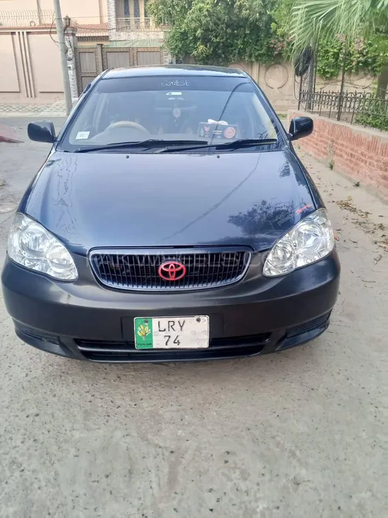 Toyota Corolla 2004 for Sale in Faisalabad Image-1