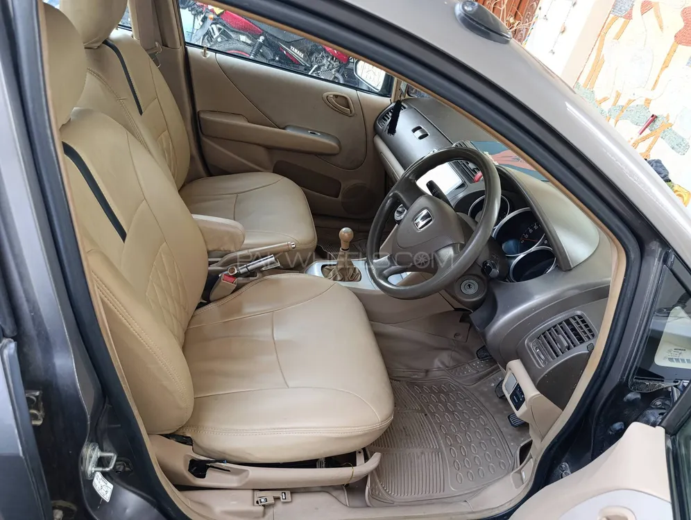 Toyota Land Cruiser 2016 for Sale in Lahore Image-1