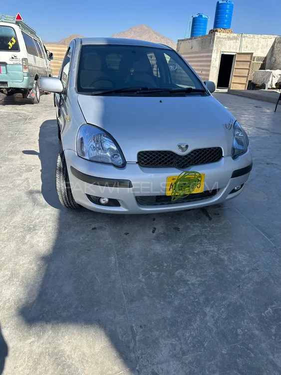Toyota Vitz 2004 for Sale in Quetta Image-1