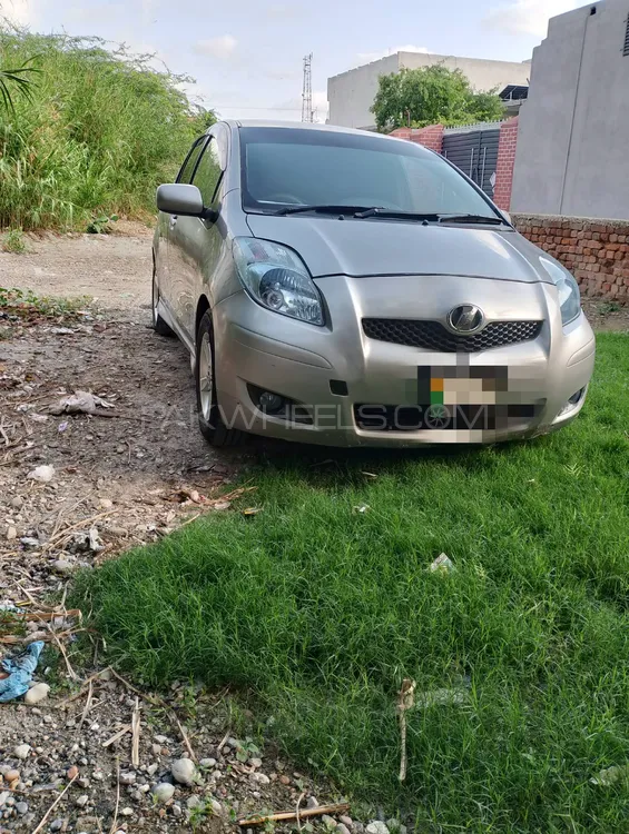 Toyota Vitz 2007 for Sale in Islamabad Image-1