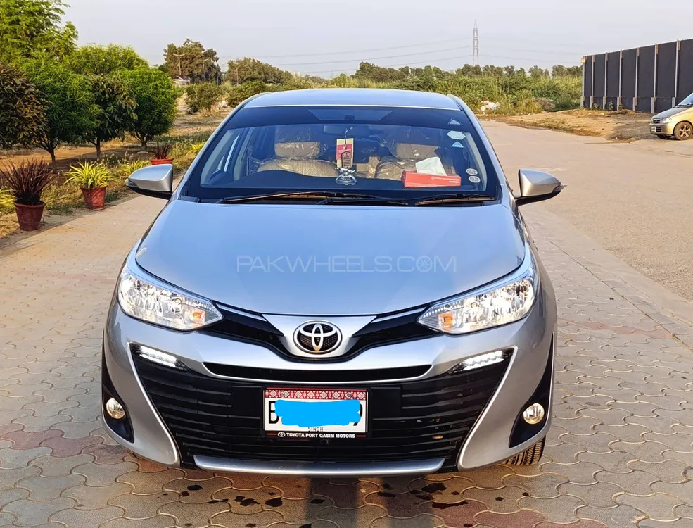 Toyota Yaris Sedan 2022 for Sale in Karachi Image-1