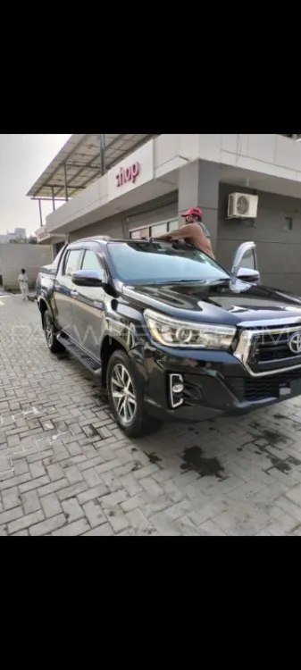 Toyota Hilux 2018 for Sale in Karachi Image-1