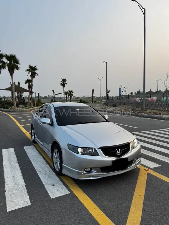 Honda Accord 2004 for Sale in Wah cantt Image-1