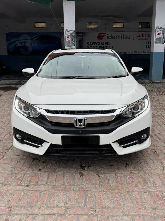 Honda Civic 2018 for Sale in Peshawar Image-1