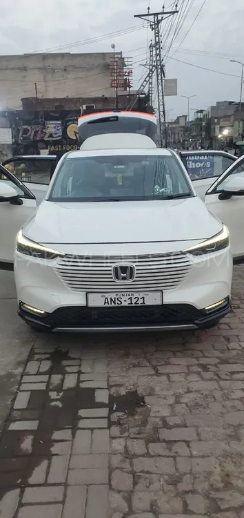 Honda HR-V 2023 for Sale in Gujranwala Image-1