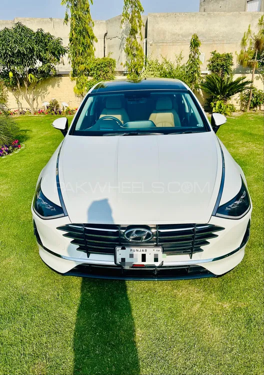 Hyundai Sonata 2023 for Sale in Lahore Image-1