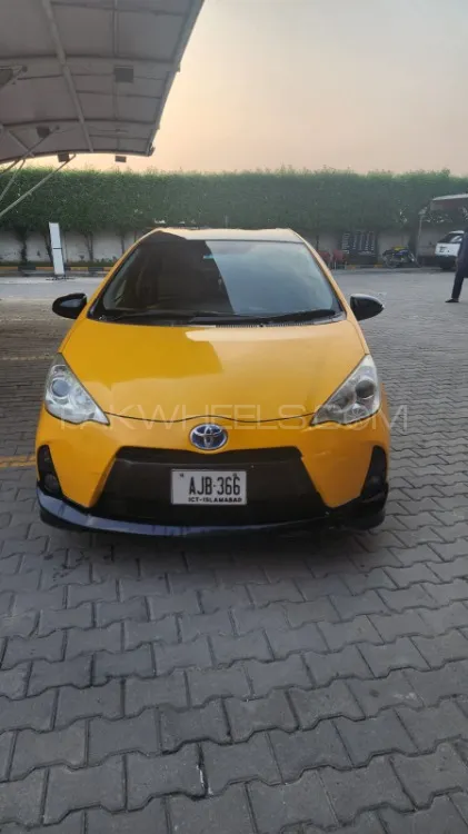 Toyota Aqua 2012 for Sale in Gujrat Image-1