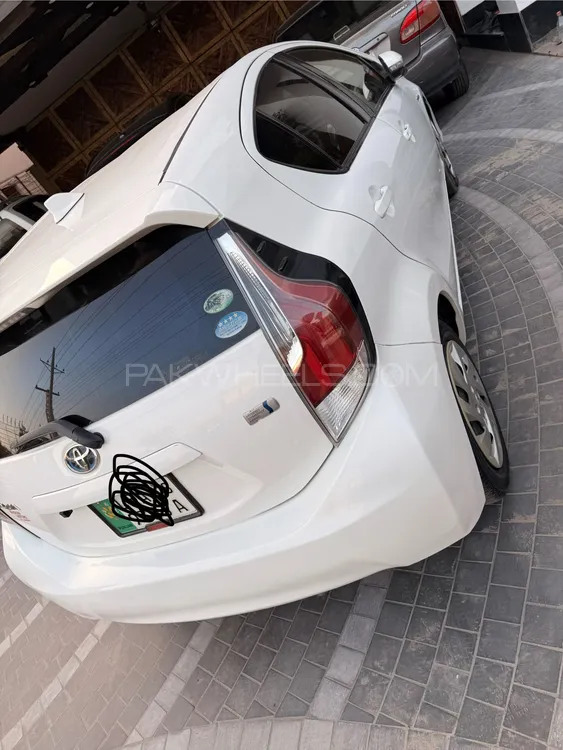 Toyota Aqua 2015 for Sale in Lahore Image-1