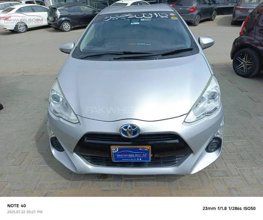 Toyota Aqua 2016 for Sale in Karachi Image-1