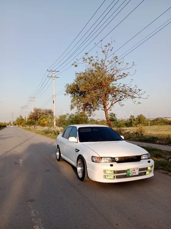 Toyota Corolla 2001 for Sale in Peshawar Image-1