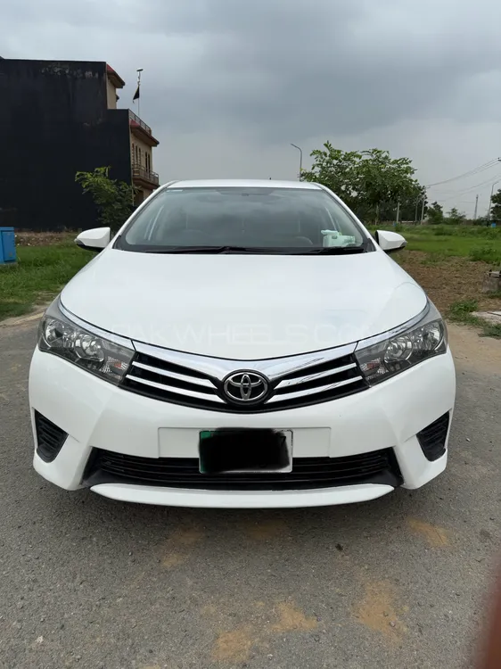 Toyota Corolla 2017 for Sale in Lahore Image-1