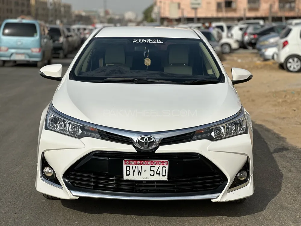 Toyota Corolla 2023 for Sale in Karachi Image-1