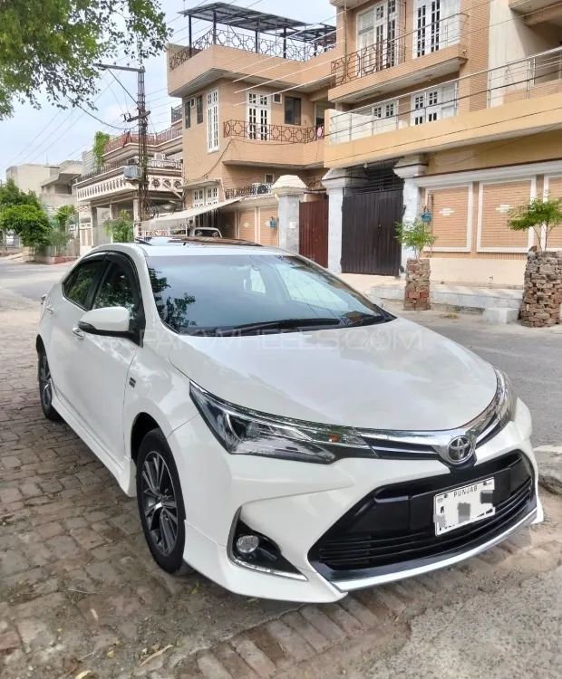Toyota Corolla 2022 for Sale in Faisalabad Image-1