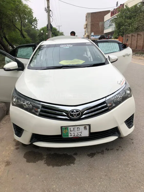 Toyota Corolla 2016 for Sale in Mandi bahauddin Image-1
