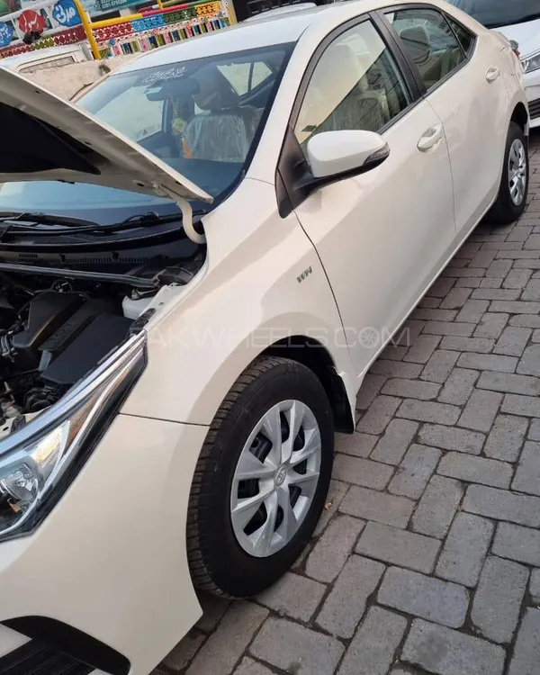 Toyota Corolla 2019 for Sale in Kot Momin Image-1