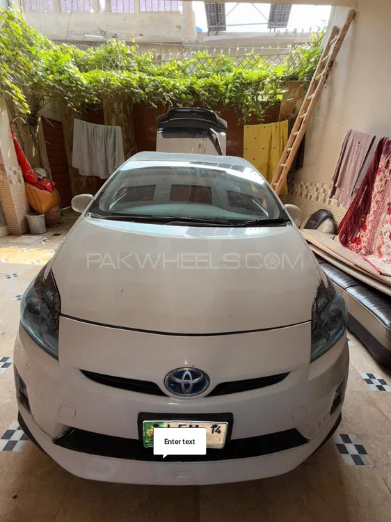 Toyota Prius 2011 for Sale in Peshawar Image-1