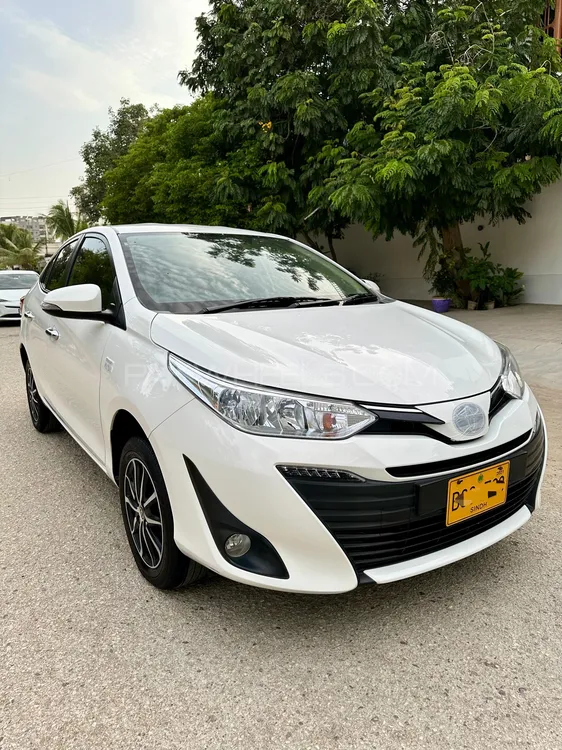 Toyota Yaris Sedan 2020 for Sale in Karachi Image-1