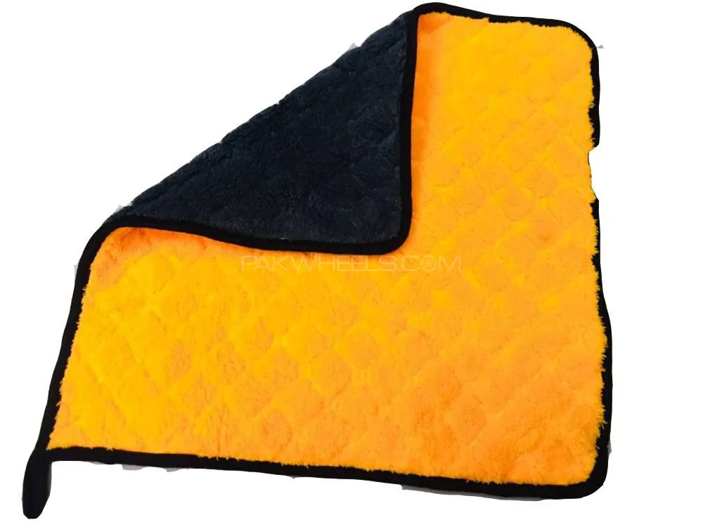 ULTRA SUPER PLUSHED MICROFIBER TOWEL- 40CM X 40CM - 850GSM - TOP QUALITY Image-1