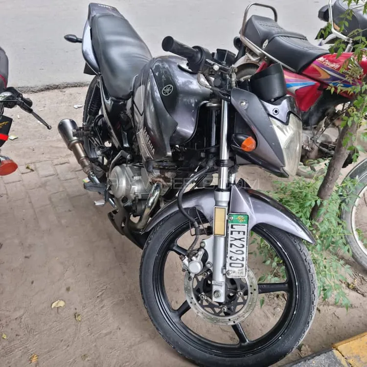 Yamaha YBR 125 2015 for Sale Image-1