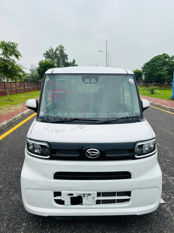 Daihatsu Tanto 2023 for Sale in Lahore Image-1