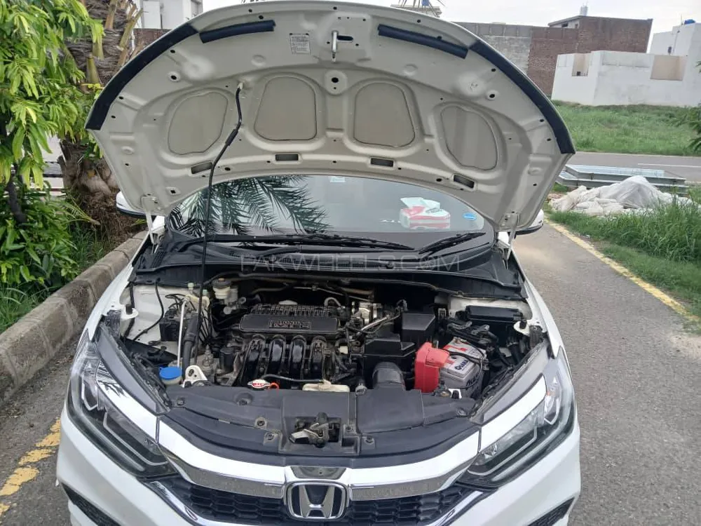 Honda City 2021 for Sale in Faisalabad Image-1