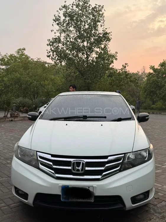 Honda City 2015 for Sale in Islamabad Image-1