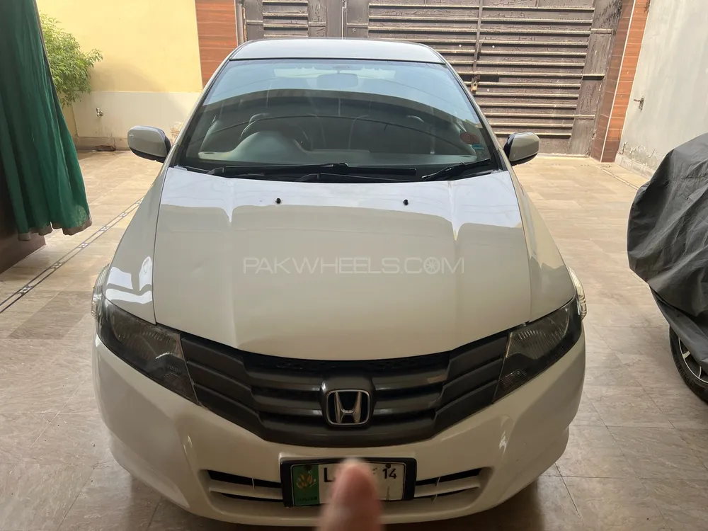 Honda City 2014 for Sale in Okara Image-1