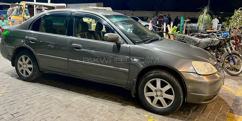 Honda Civic 2004 for Sale in Karachi Image-1